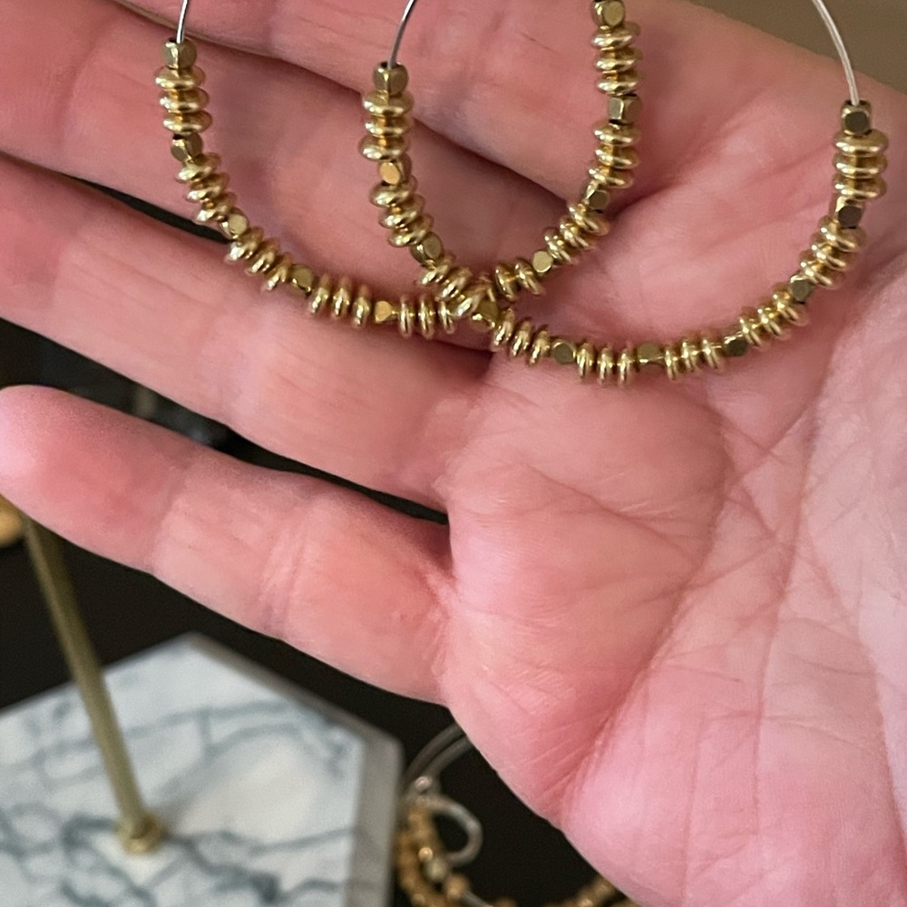 Elegant Gold Beaded Hoop Earrings - Picture 5 of 5